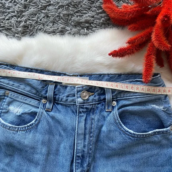 SLVRLAKE London Straight Jeans - Picture 11 of 11